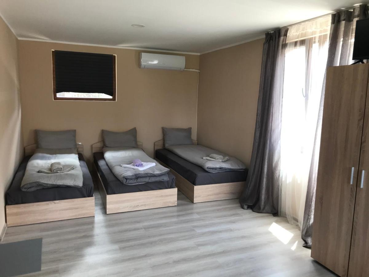 Къщи За Гости Михайлови Sapareva Banya Exterior foto